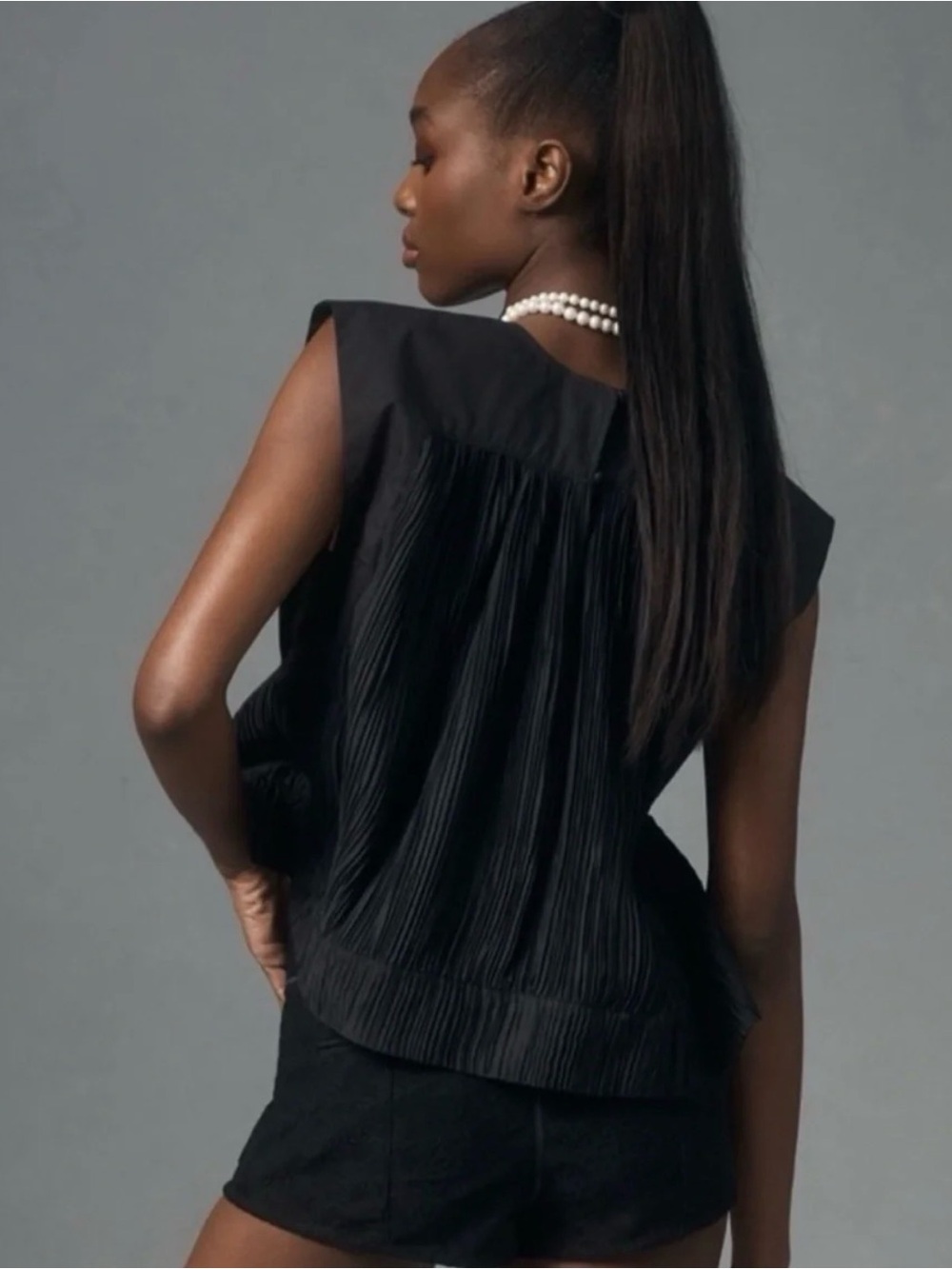 Anthropologie Black Pleated Sleeveless Blouse - Picture 4 of 8